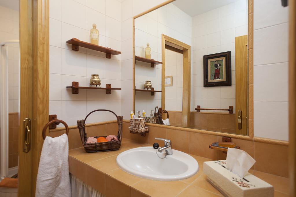 La Buenaventura Del Tietar Pension Casavieja Buitenkant foto